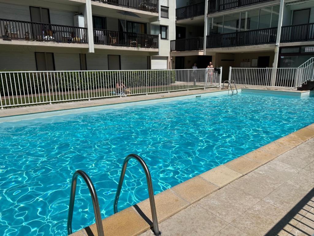 Le Cosy Avec Piscine, Balcon Et Parking Apartment Trouville-sur-Mer Exterior photo